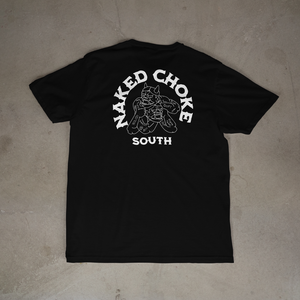CAMISETA OVERSIZED NAKED CHOKE